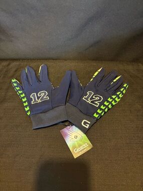 G-Wear Seattle Seahawks "12th Man" / Blitz garden/work/outdoor gloves Size L/XL